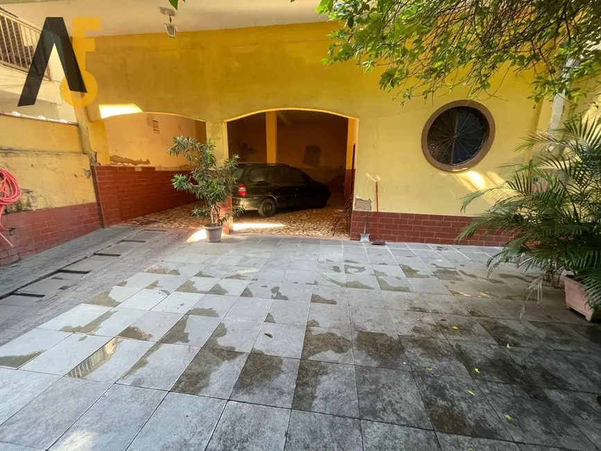 Casa de Condomínio com 3 quartos à venda, 204m2 em Rio De Janeiro - RJ - imagem 3 Foto 3 de Casa de Condomínio com 3 quartos à venda, 204m2 em Rio De Janeiro - RJ