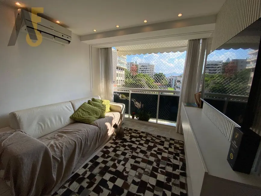 Cobertura com 3 quartos à venda, 106m2 em Rio De Janeiro - RJ - imagem 4 Foto 4 de Cobertura com 3 quartos à venda, 106m2 em Rio De Janeiro - RJ