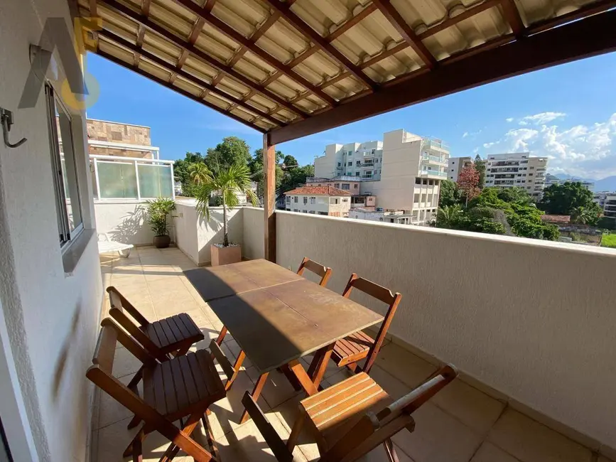 Cobertura com 3 quartos à venda, 106m2 em Rio De Janeiro - RJ - imagem 3 Foto 3 de Cobertura com 3 quartos à venda, 106m2 em Rio De Janeiro - RJ