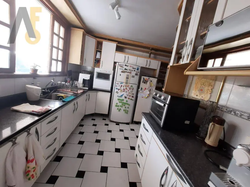 Foto 1 de Casa de Condomínio com 4 quartos à venda, 210m2 em Anil, Rio De Janeiro - RJ
