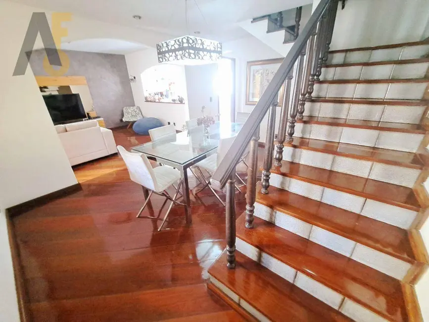 Casa de Condomínio com 3 quartos à venda, 250m2 em Rio De Janeiro - RJ - imagem 7 Foto 7 de Casa de Condomínio com 3 quartos à venda, 250m2 em Rio De Janeiro - RJ