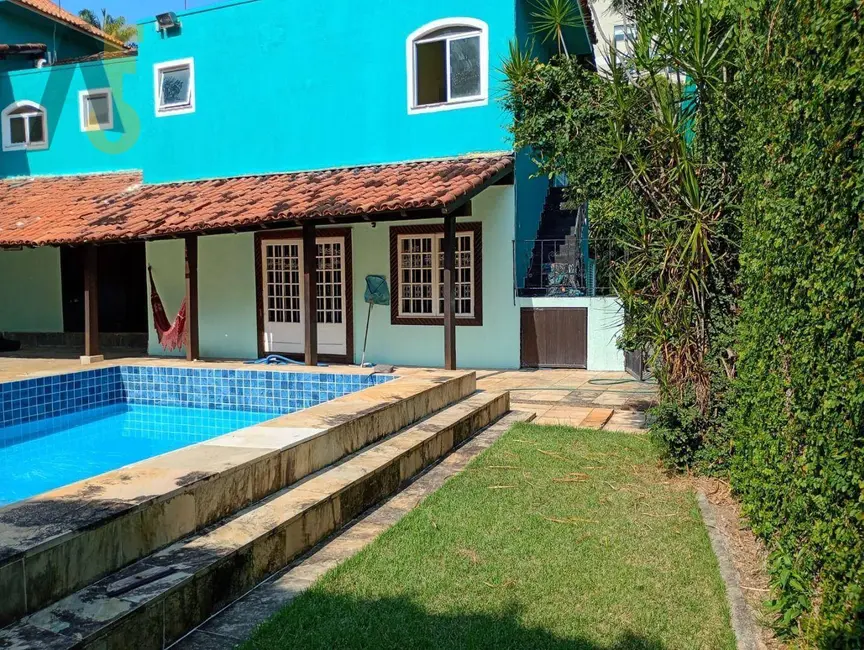 Foto 1 de Casa com 7 quartos à venda, 693m2 em Rio De Janeiro - RJ
