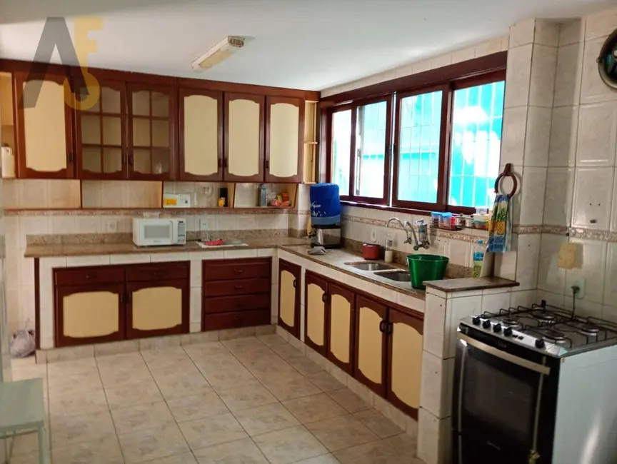 Casa com 7 quartos à venda, 693m2 em Rio De Janeiro - RJ - imagem 9 Foto 9 de Casa com 7 quartos à venda, 693m2 em Rio De Janeiro - RJ