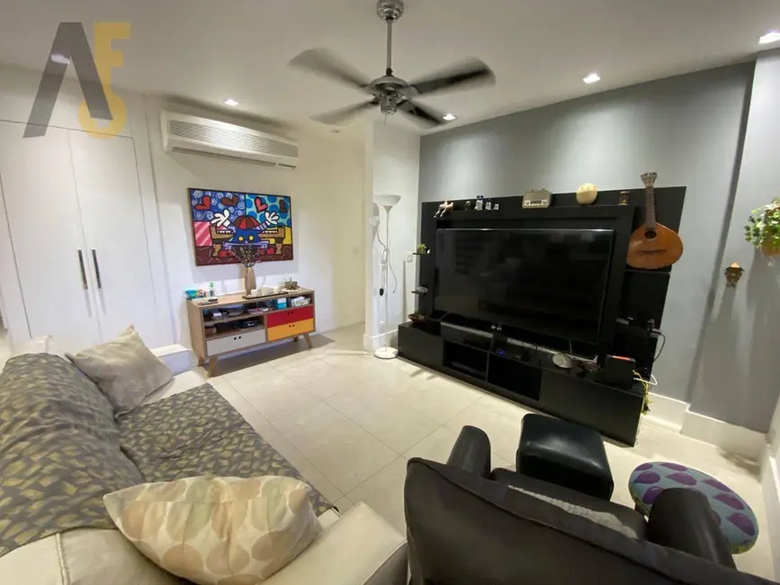 Foto 4 de Cobertura com 3 quartos à venda, 216m2 em Rio De Janeiro - RJ