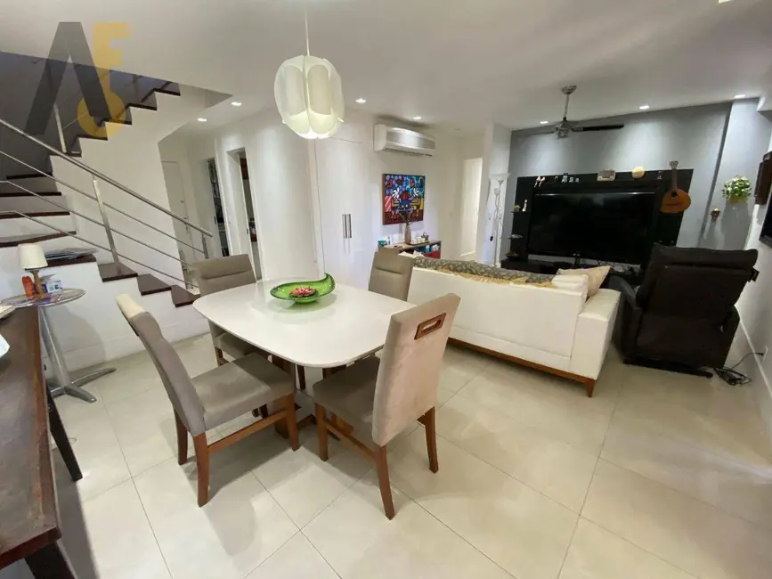 Foto 6 de Cobertura com 3 quartos à venda, 216m2 em Rio De Janeiro - RJ