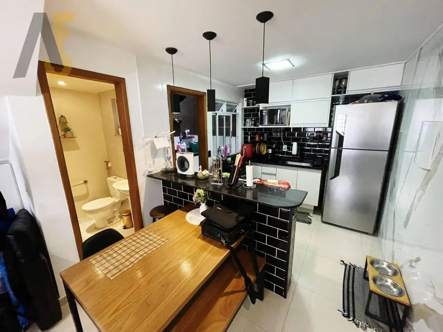 Casa de Condomínio com 2 quartos à venda, 85m2 em Rio De Janeiro - RJ - imagem 5 Foto 5 de Casa de Condomínio com 2 quartos à venda, 85m2 em Rio De Janeiro - RJ