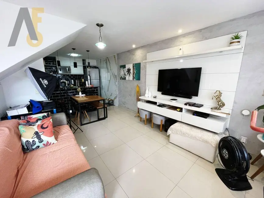 Foto 1 de Casa de Condomínio com 2 quartos à venda, 85m2 em Rio De Janeiro - RJ