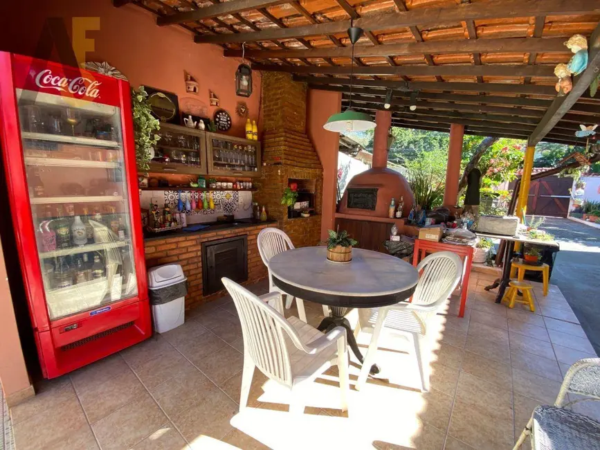 Casa com 6 quartos à venda, 600m2 em Anil, Rio De Janeiro - RJ - imagem 5 Foto 5 de Casa com 6 quartos à venda, 600m2 em Anil, Rio De Janeiro - RJ