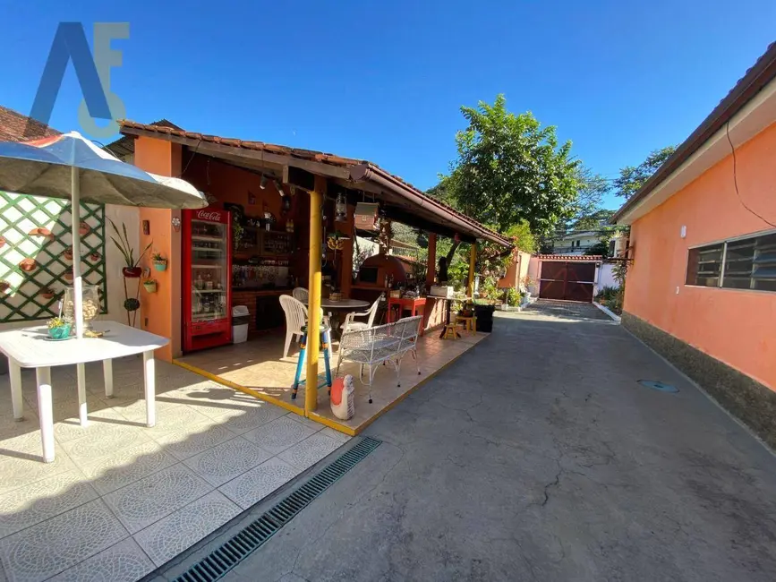 Casa com 6 quartos à venda, 600m2 em Anil, Rio De Janeiro - RJ - imagem 6 Foto 6 de Casa com 6 quartos à venda, 600m2 em Anil, Rio De Janeiro - RJ