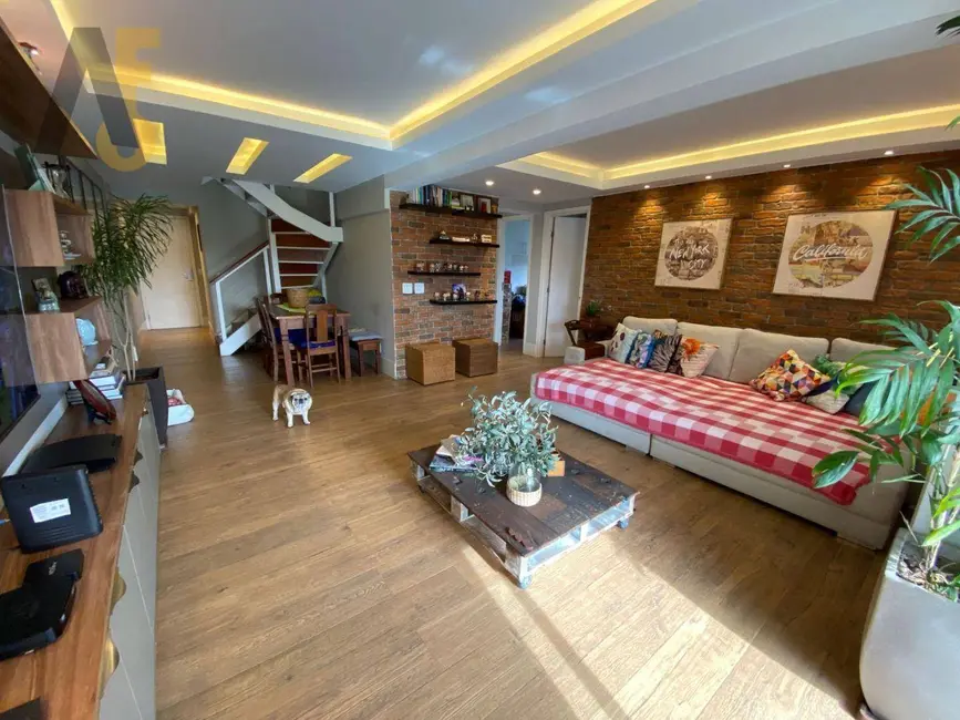 Foto 2 de Cobertura com 3 quartos à venda, 213m2 em Pechincha, Rio De Janeiro - RJ
