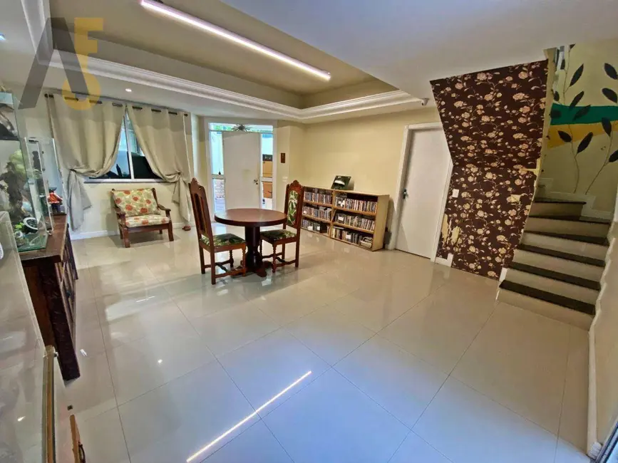 Foto 5 de Casa de Condomínio com 4 quartos à venda, 191m2 em Anil, Rio De Janeiro - RJ