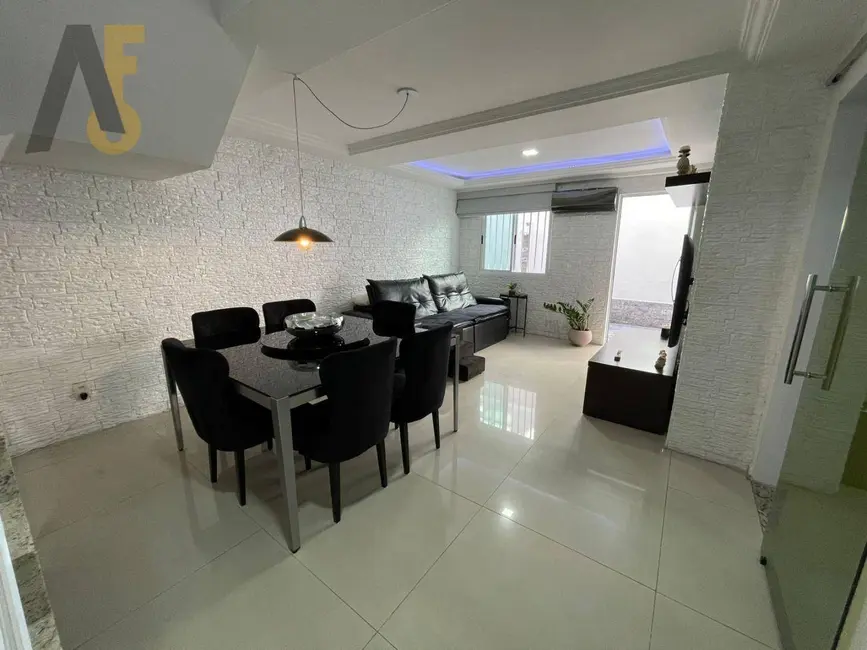 Casa com 3 quartos à venda, 183m2 em Jacarepaguá, Rio De Janeiro - RJ - imagem 6 Foto 6 de Casa com 3 quartos à venda, 183m2 em Jacarepaguá, Rio De Janeiro - RJ