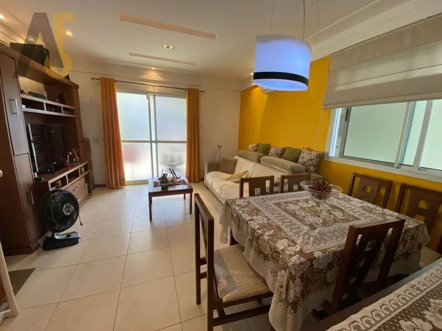 Casa com 3 quartos à venda, 179m2 em Rio De Janeiro - RJ - imagem 3 Foto 3 de Casa com 3 quartos à venda, 179m2 em Rio De Janeiro - RJ