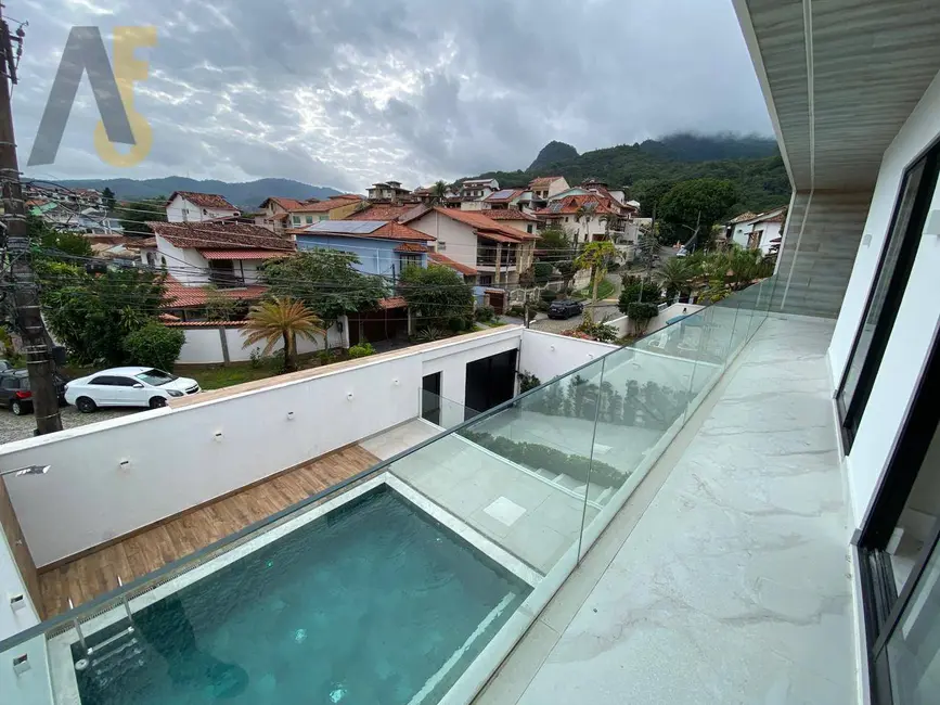 Foto 1 de Casa de Condomínio com 5 quartos à venda, 308m2 em Anil, Rio De Janeiro - RJ