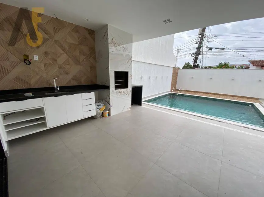 Casa de Condomínio com 5 quartos à venda, 308m2 em Anil, Rio De Janeiro - RJ - imagem 6 Foto 6 de Casa de Condomínio com 5 quartos à venda, 308m2 em Anil, Rio De Janeiro - RJ