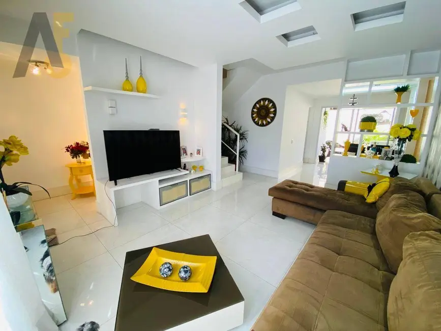 Casa de Condomínio com 3 quartos à venda, 145m2 em Rio De Janeiro - RJ - imagem 3 Foto 3 de Casa de Condomínio com 3 quartos à venda, 145m2 em Rio De Janeiro - RJ