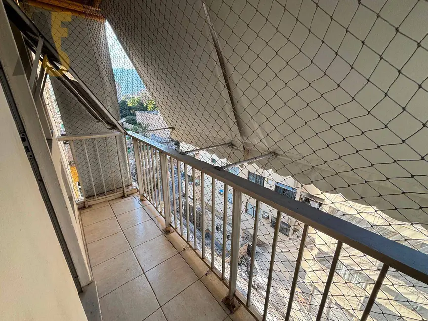 Foto 8 de Apartamento com 2 quartos à venda, 67m2 em Rio De Janeiro - RJ