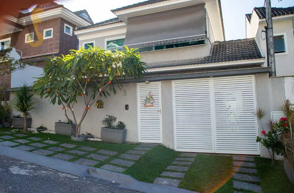 Casa de Condomínio com 4 quartos à venda, 195m2 em Pechincha, Rio De Janeiro - RJ - imagem 3 Foto 3 de Casa de Condomínio com 4 quartos à venda, 195m2 em Pechincha, Rio De Janeiro - RJ