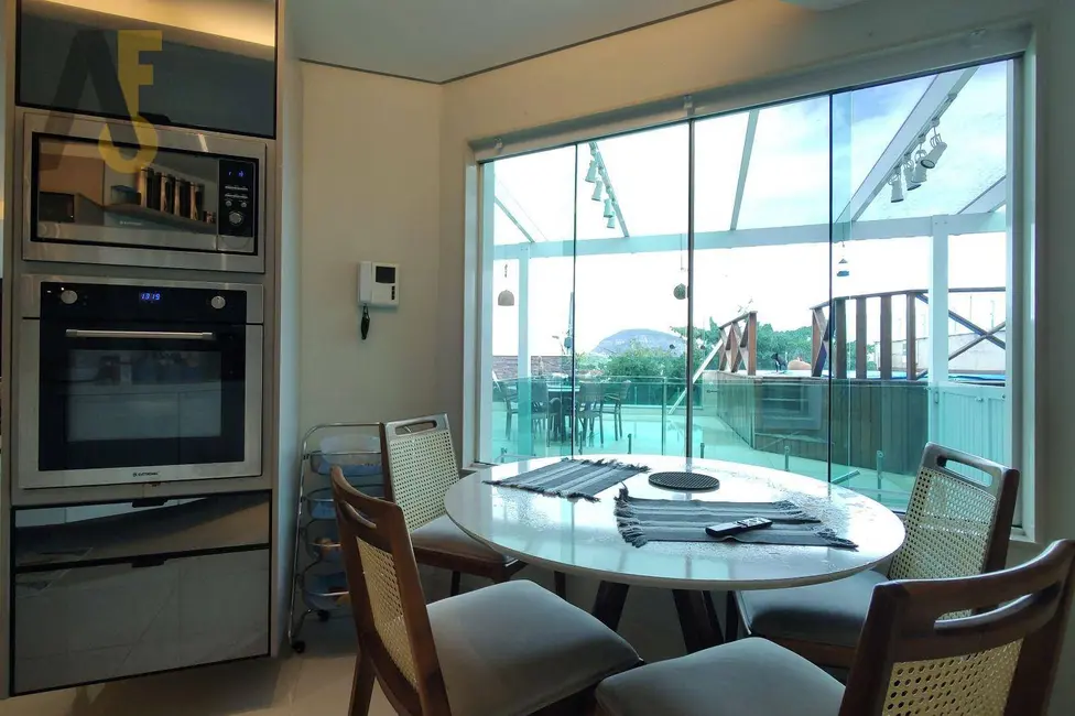 Casa de Condomínio com 4 quartos à venda, 441m2 em Anil, Rio De Janeiro - RJ - imagem 6 Foto 6 de Casa de Condomínio com 4 quartos à venda, 441m2 em Anil, Rio De Janeiro - RJ