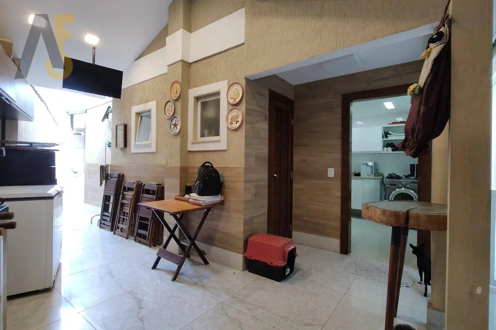 Casa de Condomínio com 4 quartos à venda, 441m2 em Anil, Rio De Janeiro - RJ - imagem 7 Foto 7 de Casa de Condomínio com 4 quartos à venda, 441m2 em Anil, Rio De Janeiro - RJ