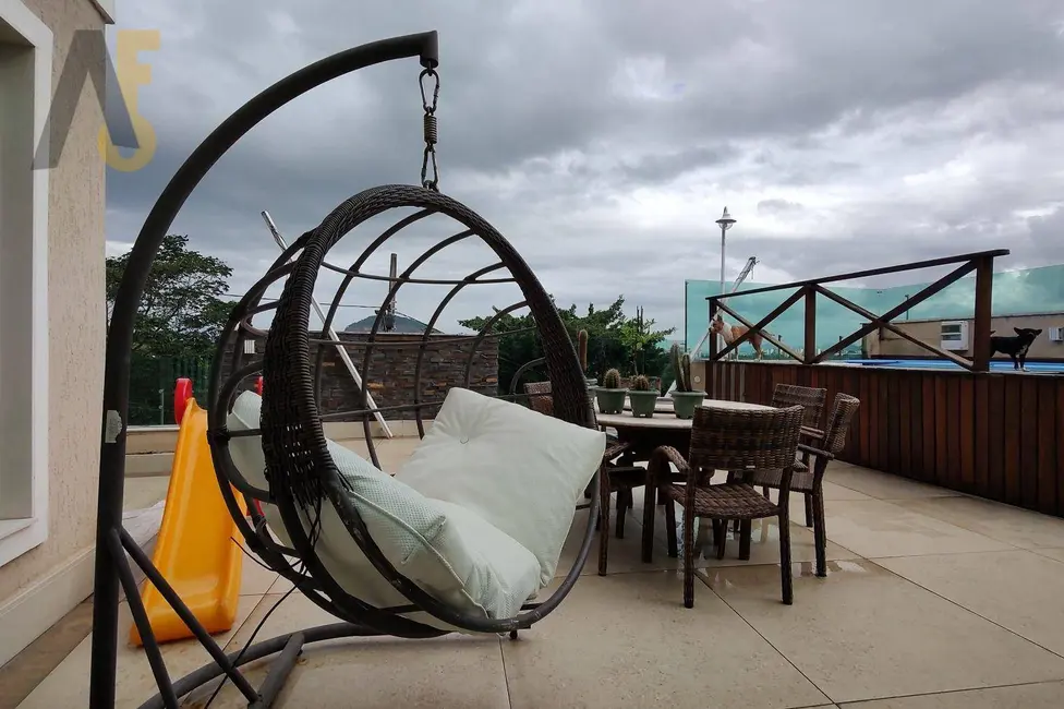 Casa de Condomínio com 4 quartos à venda, 441m2 em Anil, Rio De Janeiro - RJ - imagem 2 Foto 2 de Casa de Condomínio com 4 quartos à venda, 441m2 em Anil, Rio De Janeiro - RJ