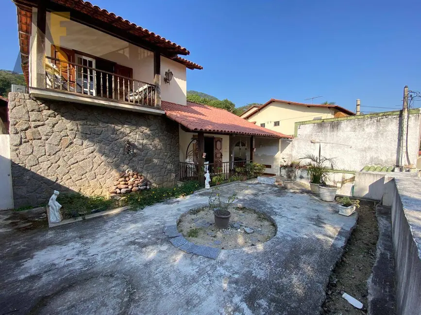 Foto 2 de Casa com 3 quartos à venda, 563m2 em Rio De Janeiro - RJ