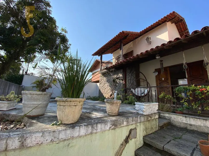 Foto 3 de Casa com 3 quartos à venda, 563m2 em Rio De Janeiro - RJ