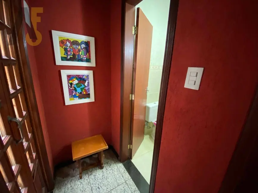 Casa com 3 quartos à venda, 468m2 em Rio De Janeiro - RJ - imagem 6 Foto 6 de Casa com 3 quartos à venda, 468m2 em Rio De Janeiro - RJ