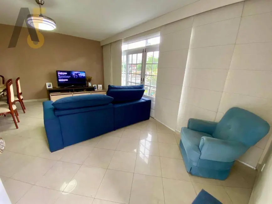 Casa de Condomínio com 3 quartos à venda, 397m2 em Rio De Janeiro - RJ - imagem 6 Foto 6 de Casa de Condomínio com 3 quartos à venda, 397m2 em Rio De Janeiro - RJ