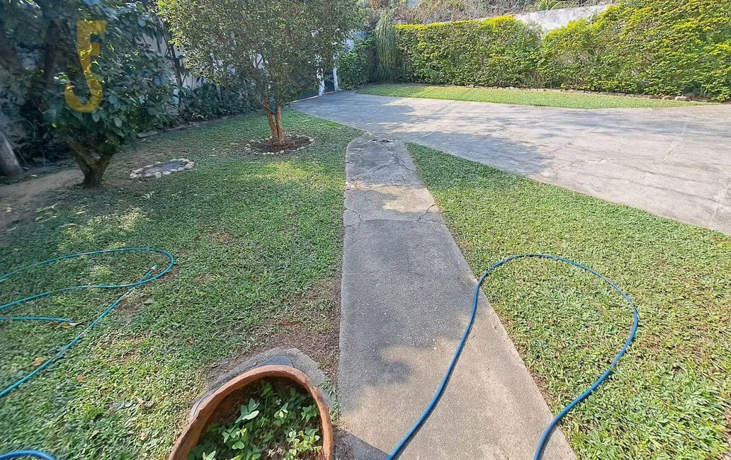 Terreno / Lote à venda, 960m2 em Rio De Janeiro - RJ - imagem 3 Foto 3 de Terreno / Lote à venda, 960m2 em Rio De Janeiro - RJ