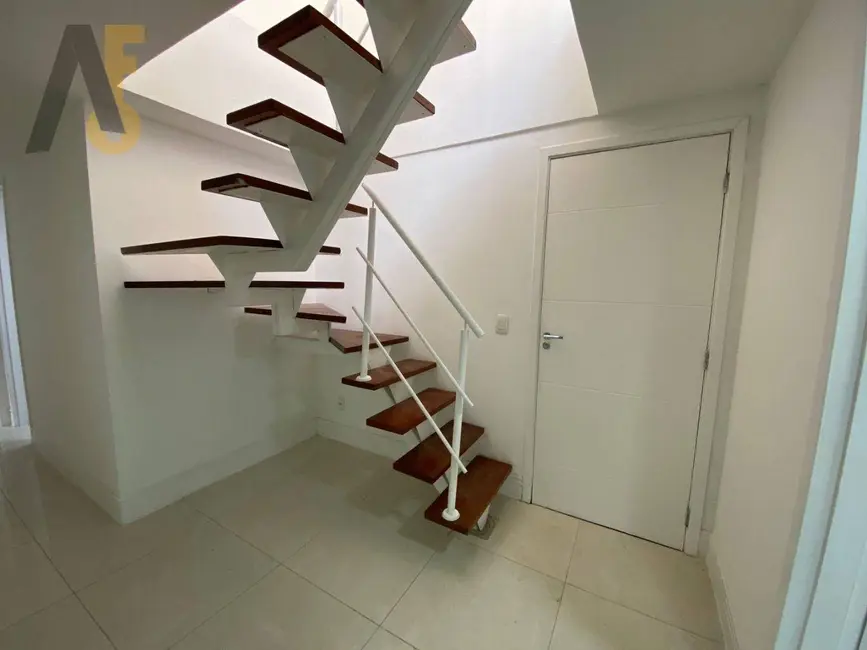 Foto 4 de Cobertura com 2 quartos à venda, 135m2 em Jacarepaguá, Rio De Janeiro - RJ