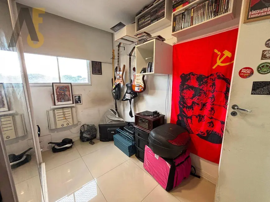 Foto 4 de Apartamento com 2 quartos à venda, 48m2 em Anil, Rio De Janeiro - RJ