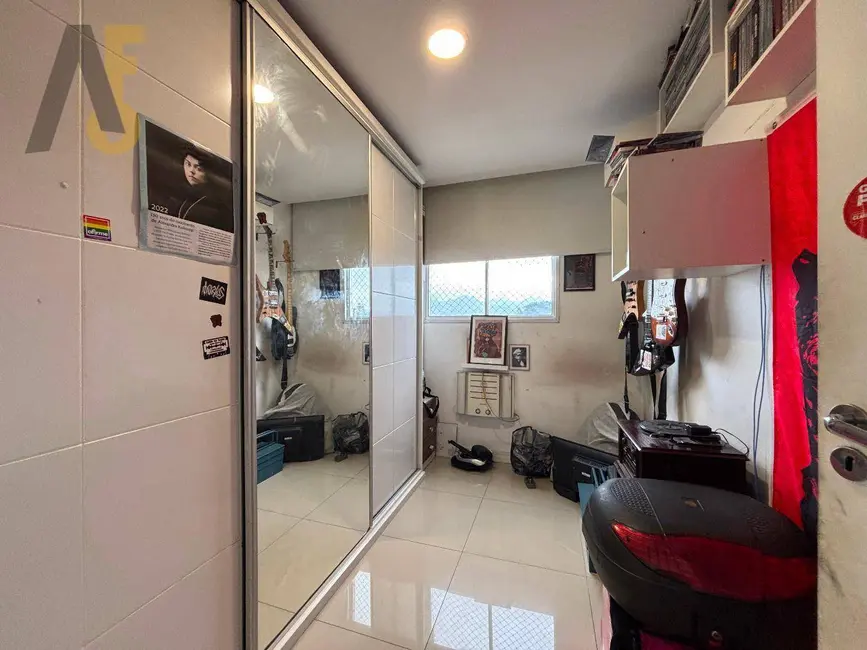 Foto 3 de Apartamento com 2 quartos à venda, 48m2 em Anil, Rio De Janeiro - RJ