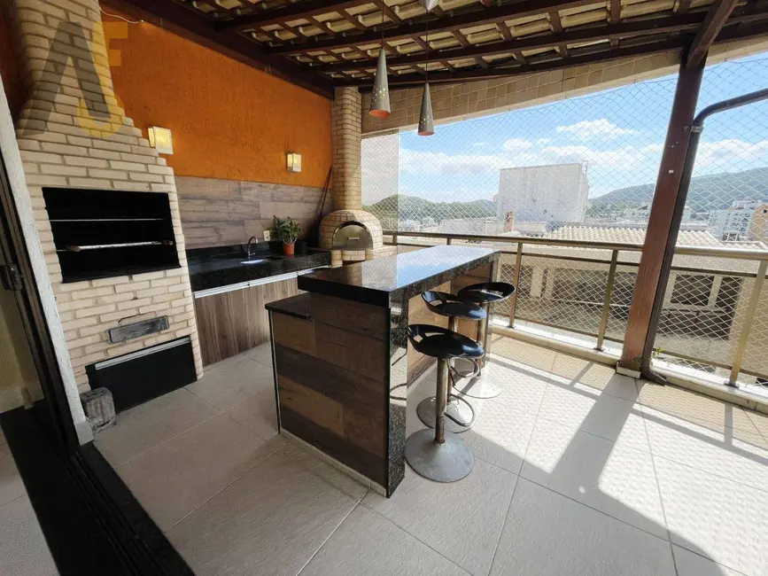 Cobertura com 3 quartos à venda, 208m2 em Rio De Janeiro - RJ - imagem 2 Foto 2 de Cobertura com 3 quartos à venda, 208m2 em Rio De Janeiro - RJ
