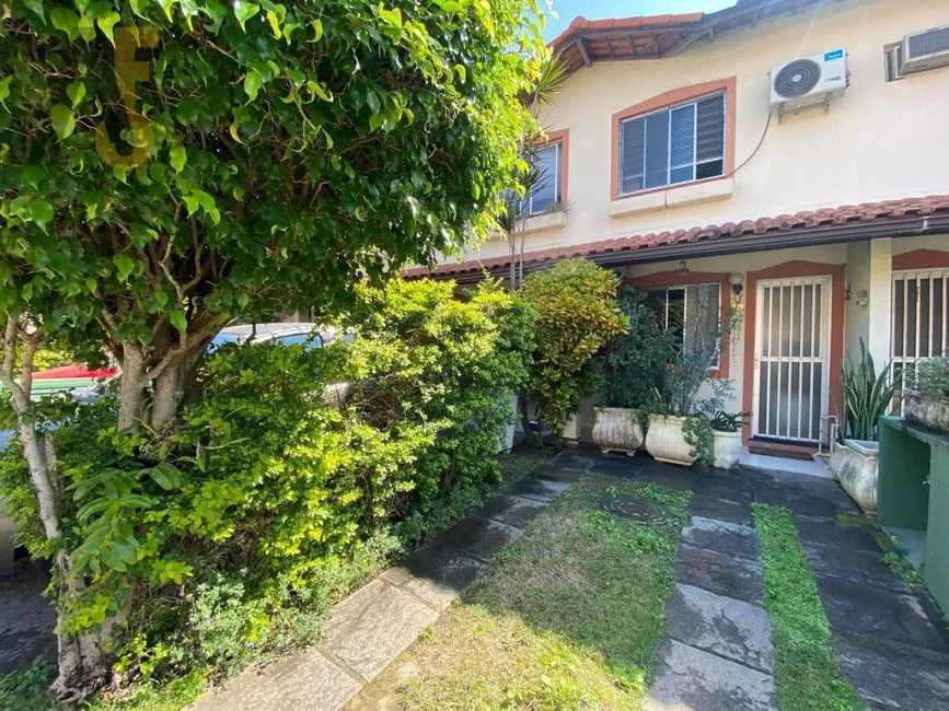 Casa de Condomínio com 2 quartos à venda, 88m2 em Rio De Janeiro - RJ - imagem 1 Foto 1 de Casa de Condomínio com 2 quartos à venda, 88m2 em Rio De Janeiro - RJ