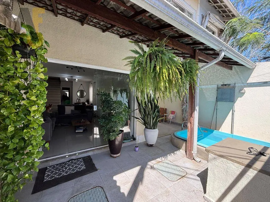 Foto 2 de Casa de Condomínio com 3 quartos à venda, 107m2 em Rio De Janeiro - RJ