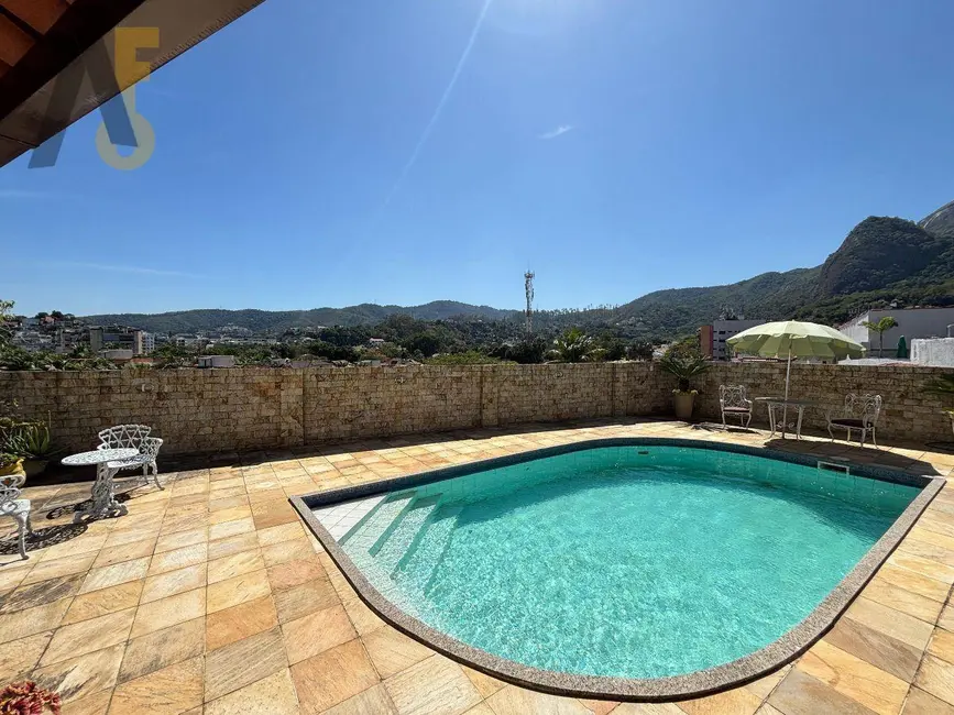 Foto 2 de Casa de Condomínio com 5 quartos à venda, 277m2 em Anil, Rio De Janeiro - RJ