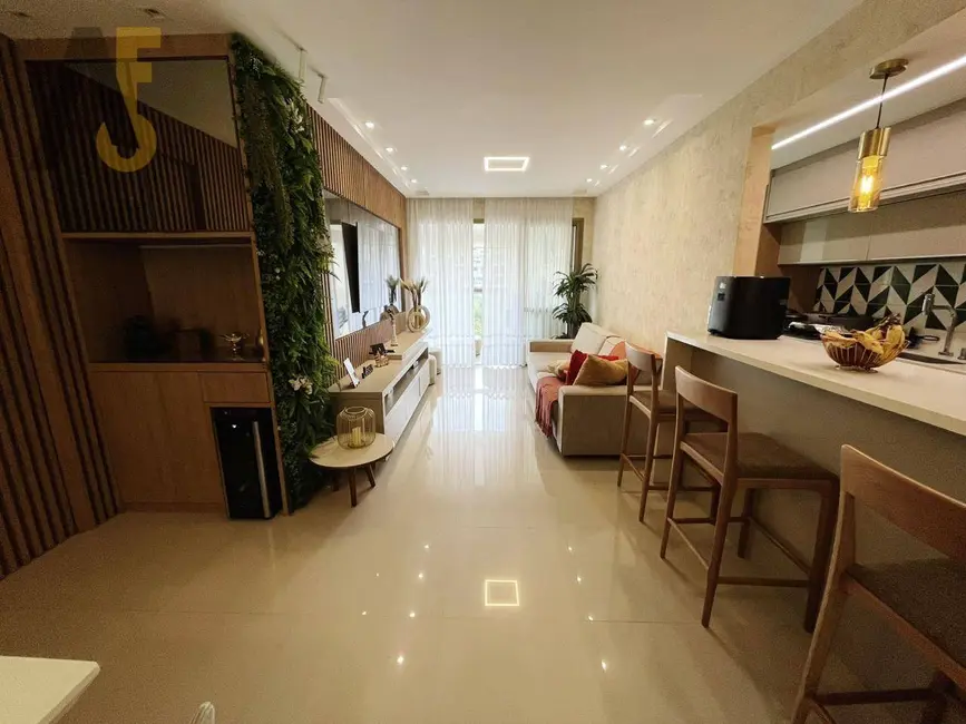Apartamento com 3 quartos à venda, 92m2 em Rio De Janeiro - RJ - imagem 2 Foto 2 de Apartamento com 3 quartos à venda, 92m2 em Rio De Janeiro - RJ