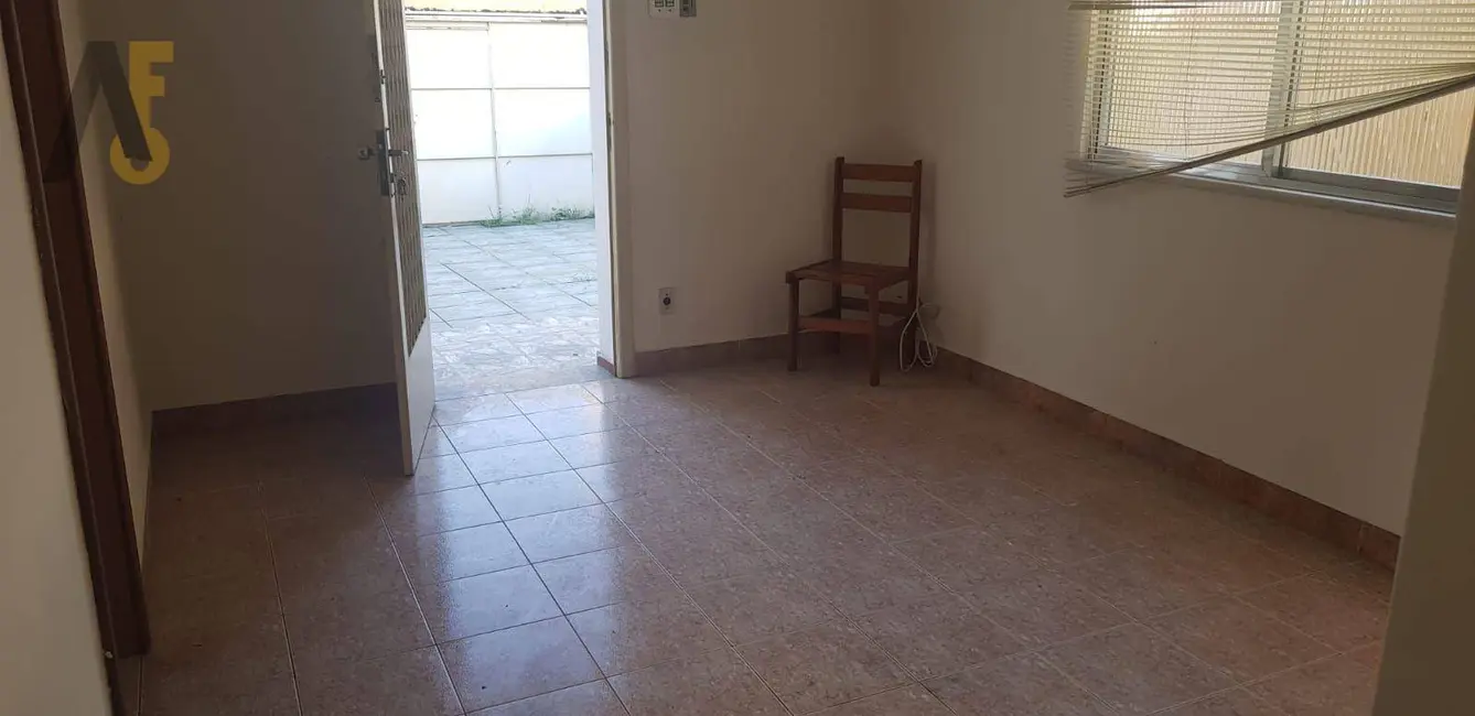 Foto 3 de Casa com 2 quartos à venda, 480m2 em Jardim Sulacap, Rio De Janeiro - RJ