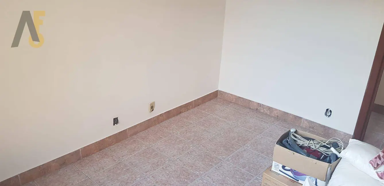 Foto 9 de Casa com 2 quartos à venda, 480m2 em Jardim Sulacap, Rio De Janeiro - RJ