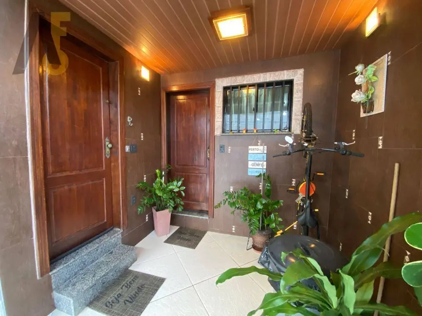 Foto 2 de Casa com 4 quartos à venda, 149m2 em Pechincha, Rio De Janeiro - RJ