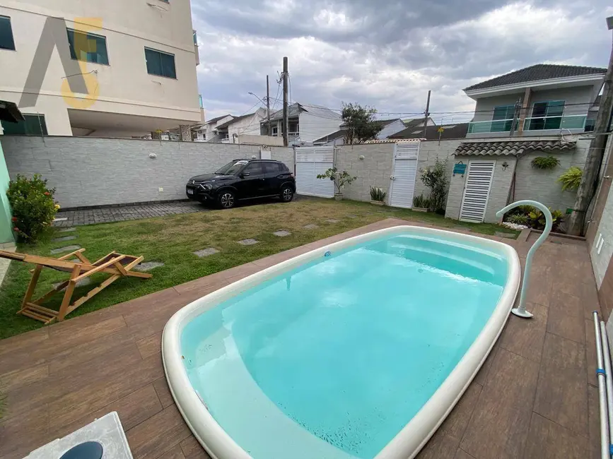 Casa de Condomínio com 3 quartos à venda, 210m2 em Rio De Janeiro - RJ - imagem 4 Foto 4 de Casa de Condomínio com 3 quartos à venda, 210m2 em Rio De Janeiro - RJ