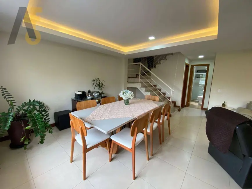 Casa de Condomínio com 4 quartos à venda, 154m2 em Rio De Janeiro - RJ - imagem 8 Foto 8 de Casa de Condomínio com 4 quartos à venda, 154m2 em Rio De Janeiro - RJ