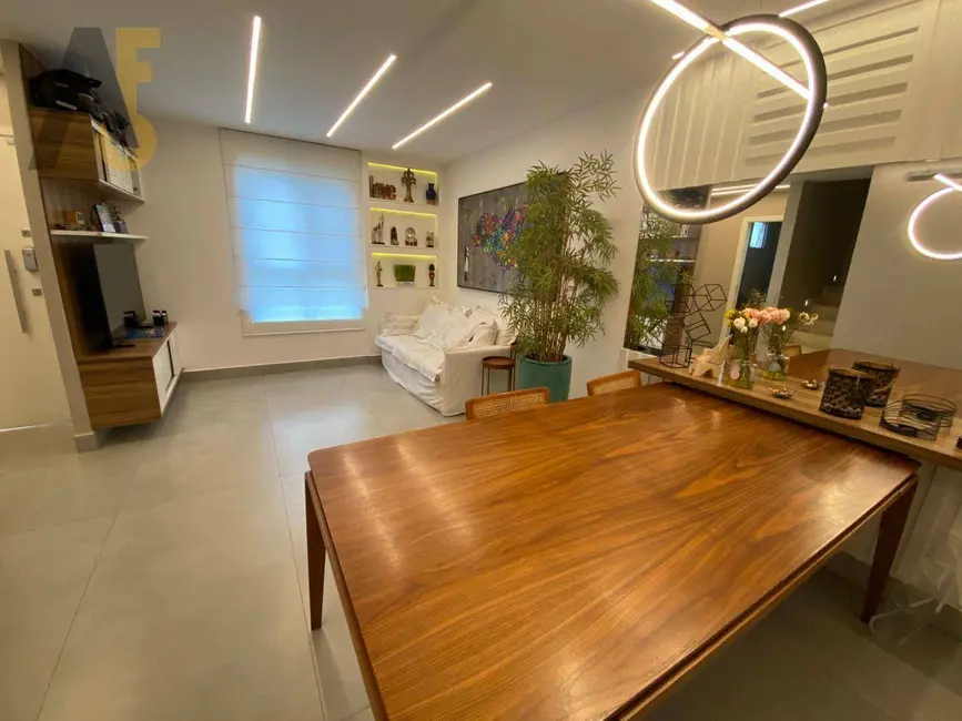 Foto 2 de Casa de Condomínio com 4 quartos à venda, 140m2 em Rio De Janeiro - RJ