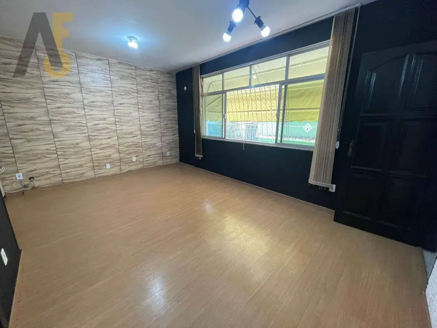 Casa com 3 quartos à venda, 177m2 em Praça Seca, Rio De Janeiro - RJ - imagem 3 Foto 3 de Casa com 3 quartos à venda, 177m2 em Praça Seca, Rio De Janeiro - RJ