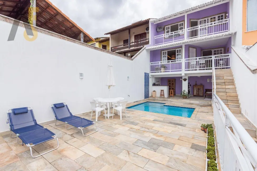 Foto 1 de Casa de Condomínio com 4 quartos à venda, 154m2 em Rio De Janeiro - RJ