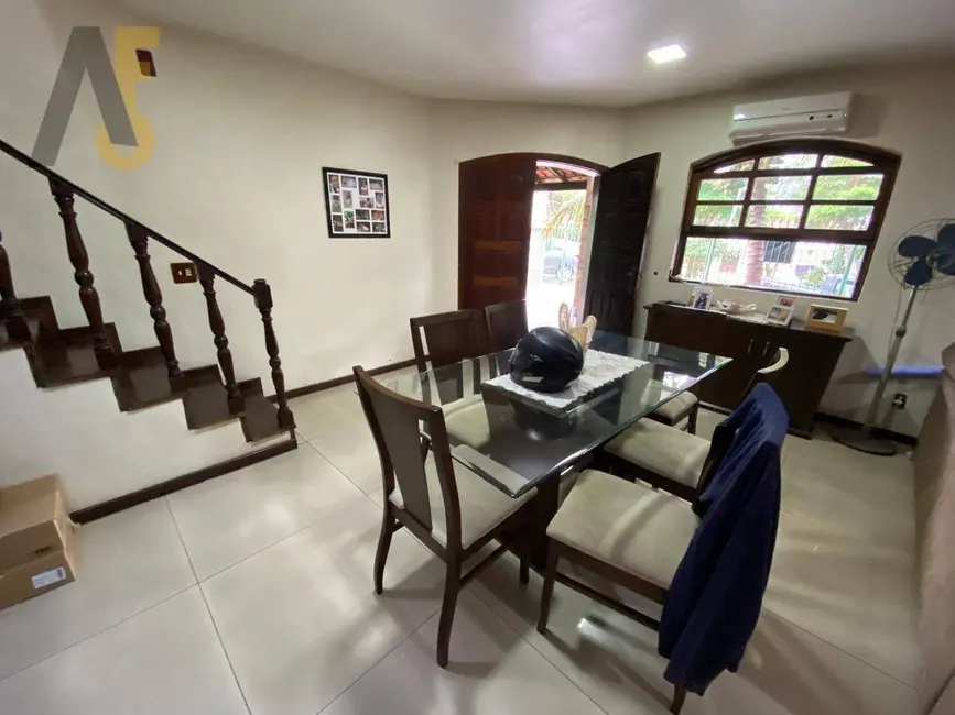 Casa de Condomínio com 3 quartos à venda, 360m2 em Rio De Janeiro - RJ - imagem 4 Foto 4 de Casa de Condomínio com 3 quartos à venda, 360m2 em Rio De Janeiro - RJ