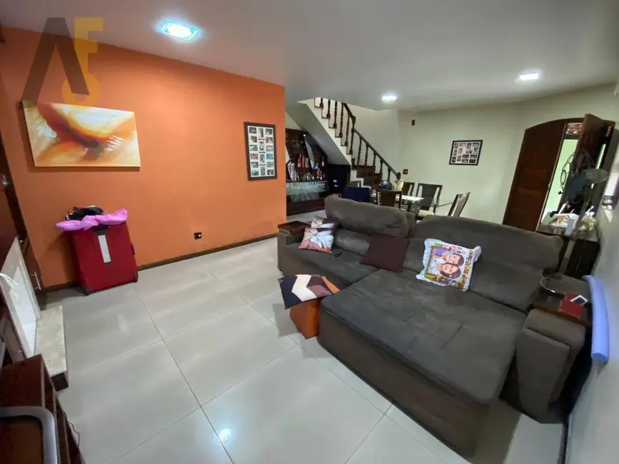 Casa de Condomínio com 3 quartos à venda, 360m2 em Rio De Janeiro - RJ - imagem 3 Foto 3 de Casa de Condomínio com 3 quartos à venda, 360m2 em Rio De Janeiro - RJ