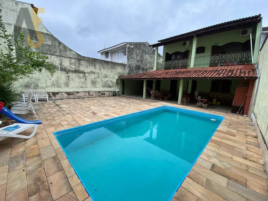 Casa de Condomínio com 3 quartos à venda, 360m2 em Rio De Janeiro - RJ - imagem 1 Foto 1 de Casa de Condomínio com 3 quartos à venda, 360m2 em Rio De Janeiro - RJ