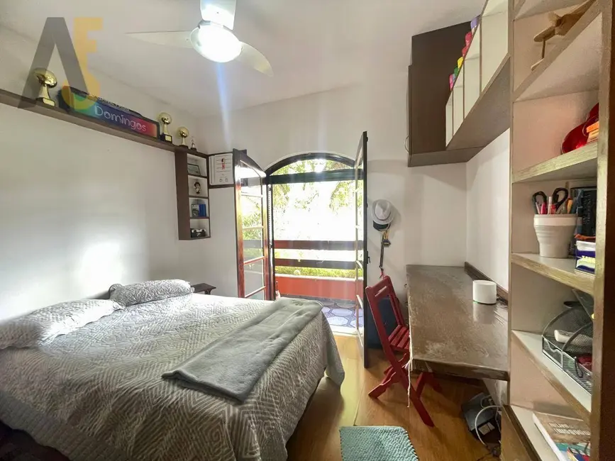 Casa de Condomínio com 3 quartos à venda, 194m2 em Rio De Janeiro - RJ - imagem 9 Foto 9 de Casa de Condomínio com 3 quartos à venda, 194m2 em Rio De Janeiro - RJ